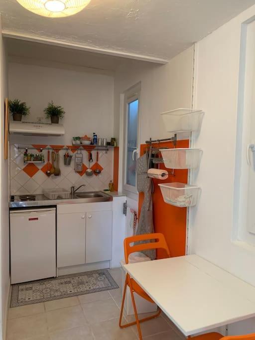 Studio En Duplex Independant Brignoles Exterior photo